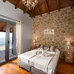 Villa Luxury Mountain Memories Áno Tríkala